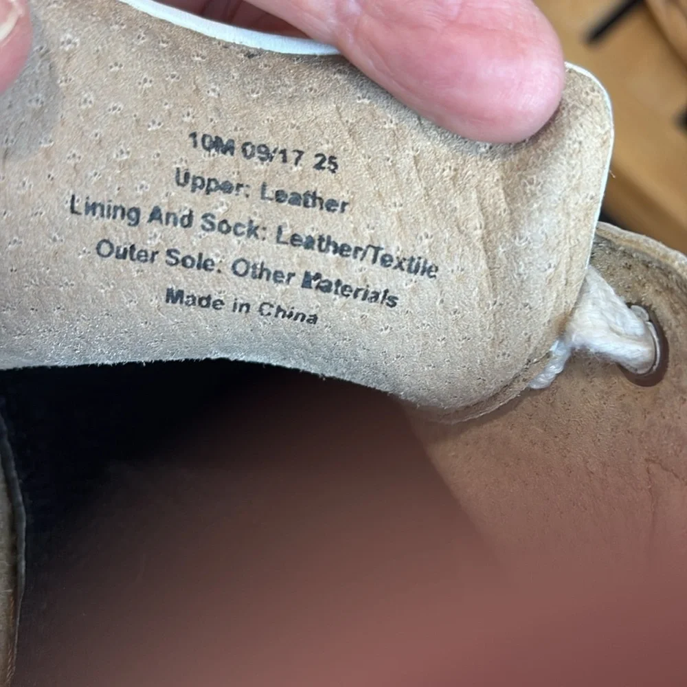 Banana Republic White Gum Sole Leather Nicklas Sneakers